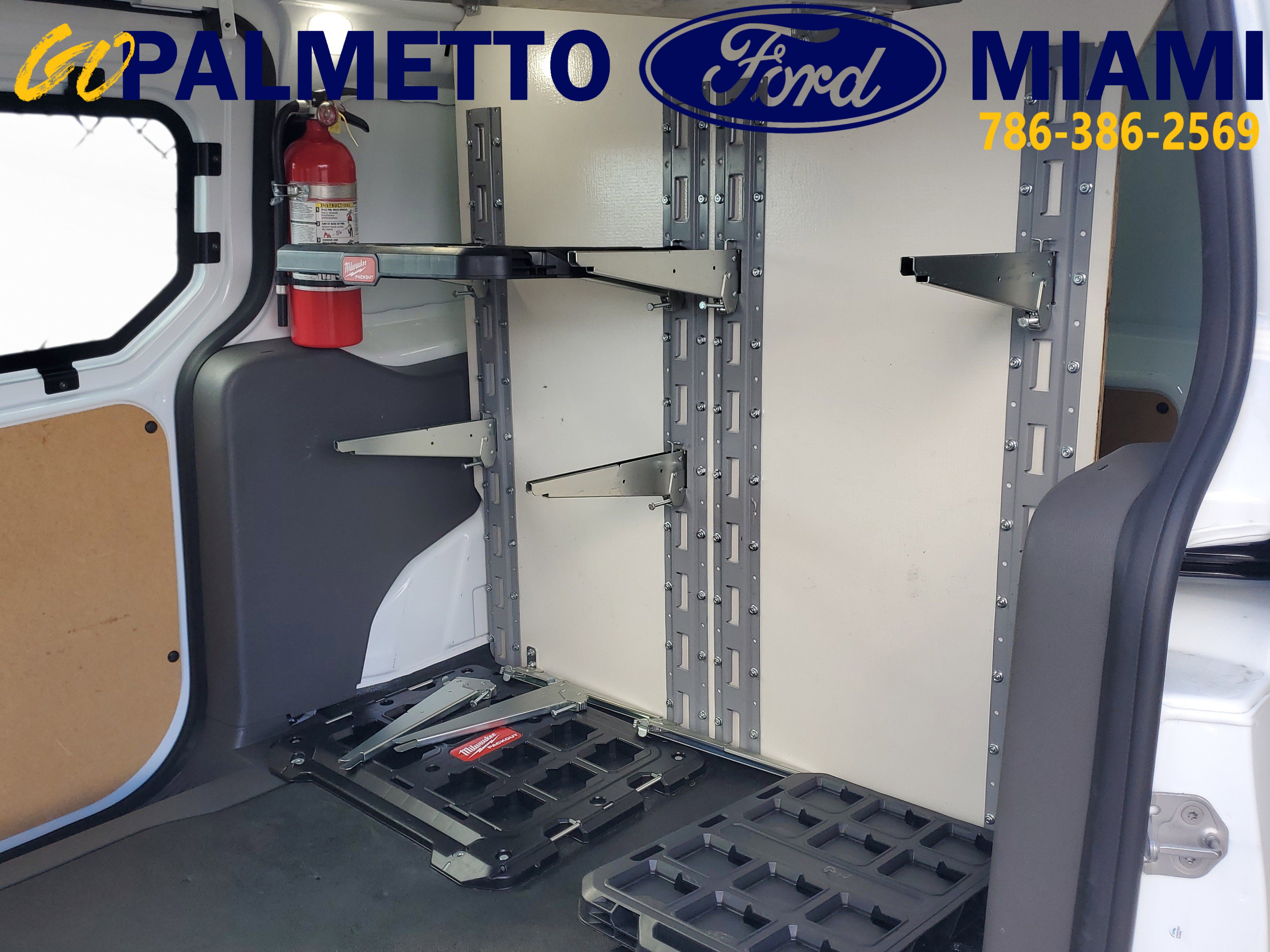 Used 2023 Ford Transit Connect XL image 11