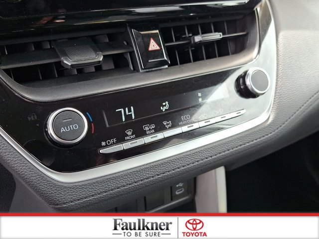 Certified 2025 Toyota Corolla Cross LE image 14