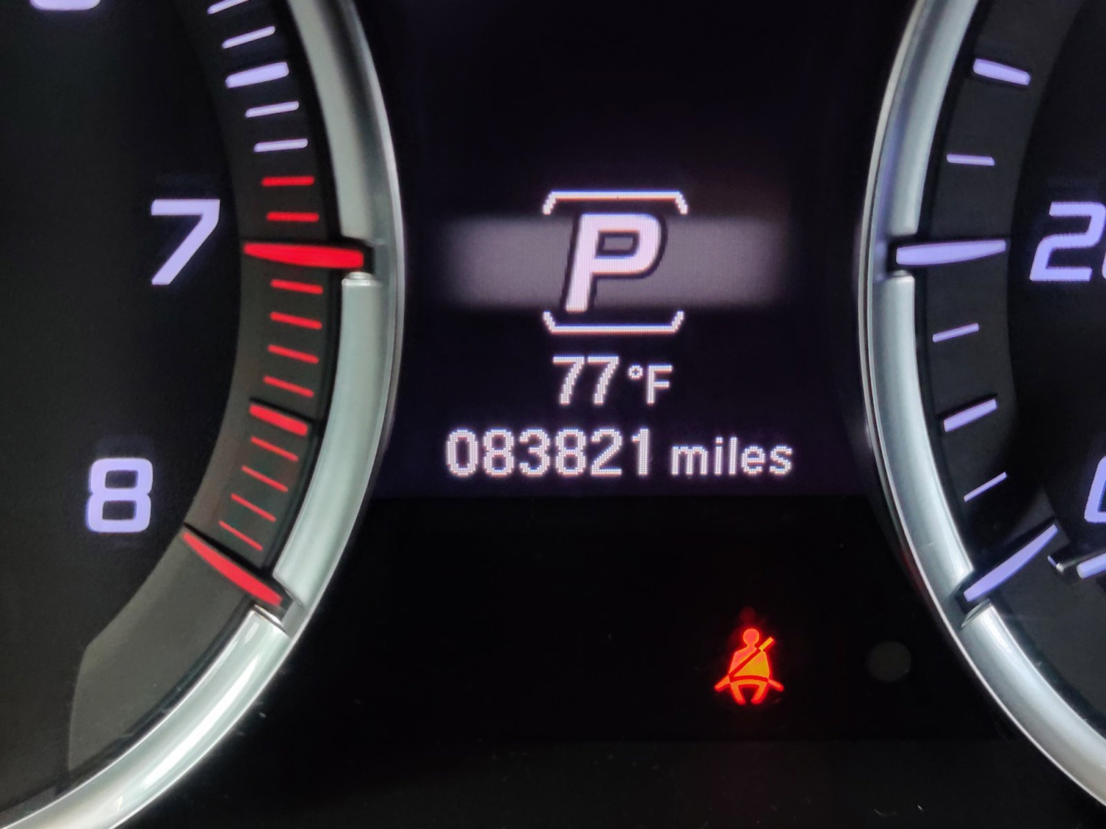 Used 2019 Acura MDX FWD w/ Technology Package image 2