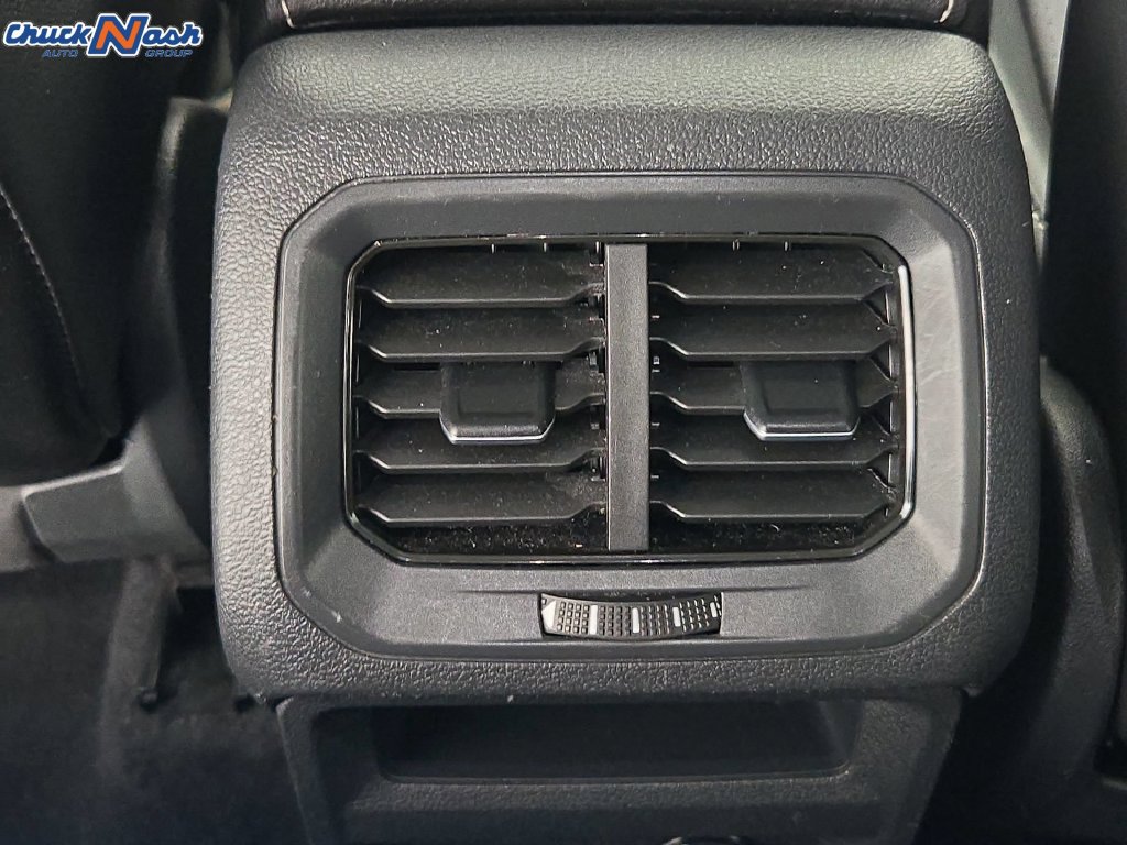 Used 2022 Volkswagen Tiguan SE FWD image 26