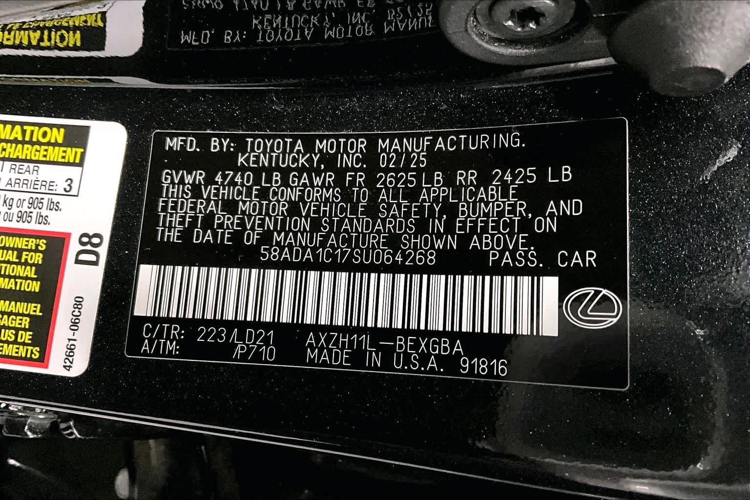 Used 2025 Lexus ES 300h w/ Premium Package FWD image 37