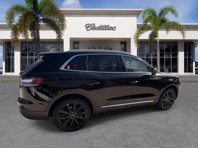 Used 2023 Lincoln Nautilus Reserve w/ Monochromatic Package FWD image 15