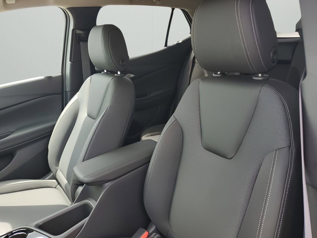 Used 2026 Buick Encore GX Preferred w/ Advanced Technology Package image 25