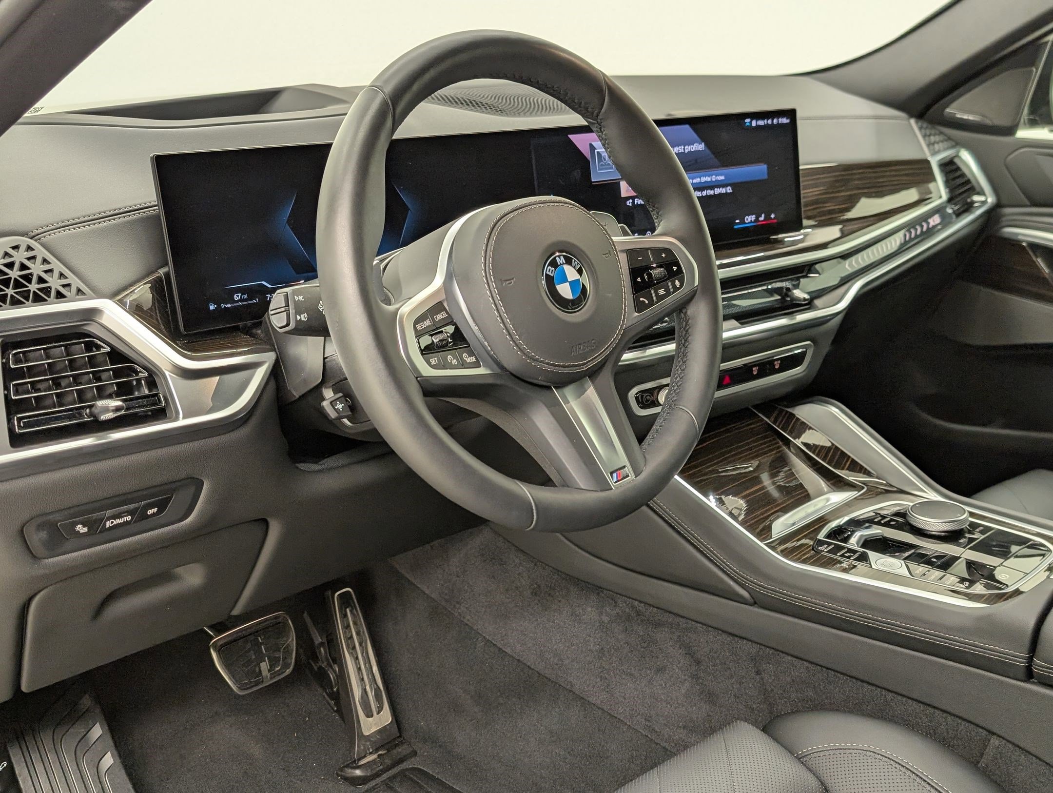 Certified 2026 BMW X6 xDrive40i image 4