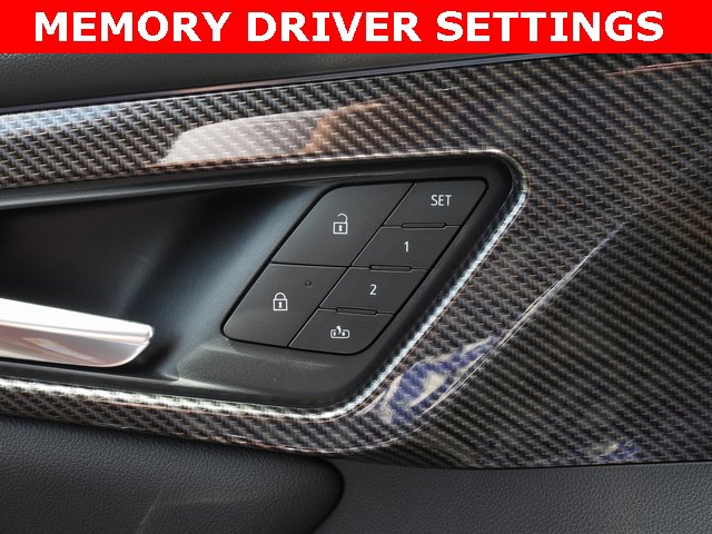New 2026 Chevrolet Traverse High Country w/ LPO, Floor Liner Package image 22