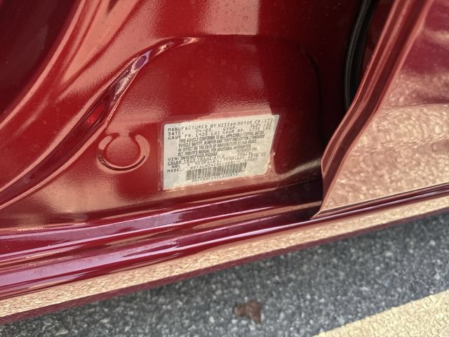 Certified 2025 Nissan Versa SR w/ Trunk Package FWD image 33