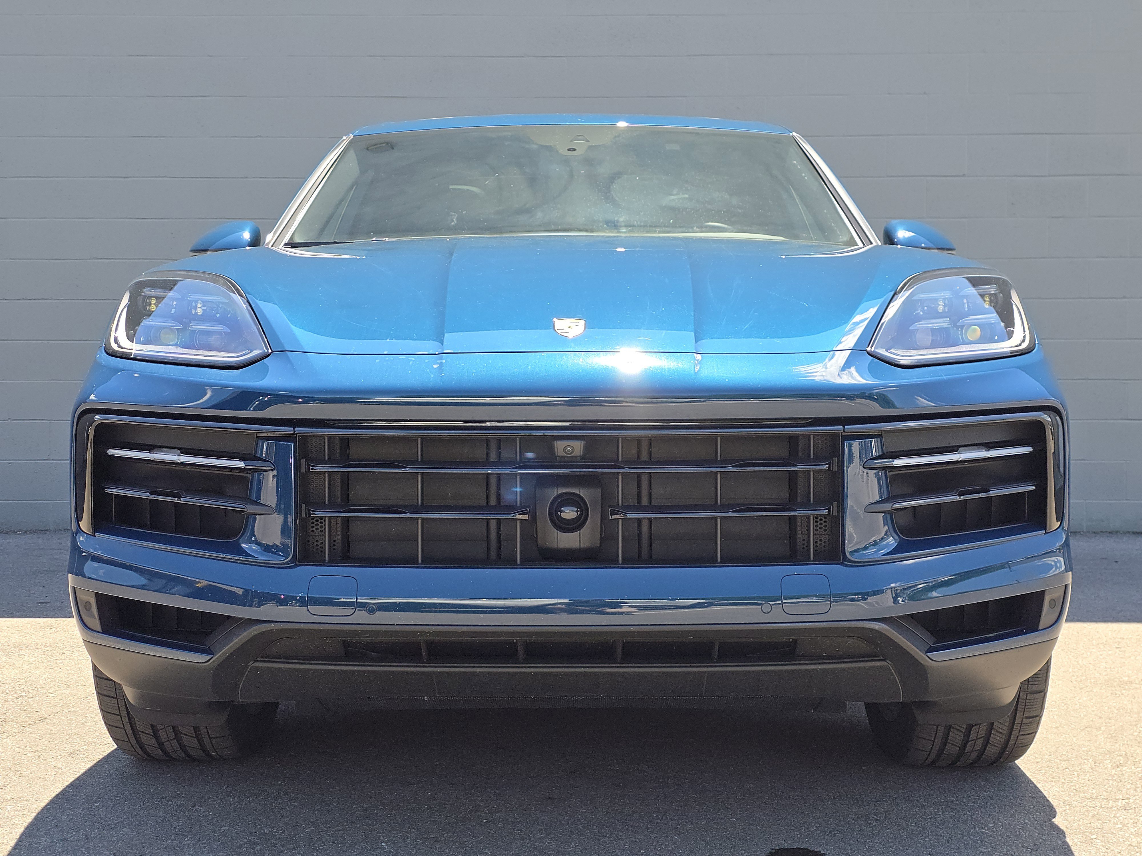 Certified 2025 Porsche Cayenne image 6