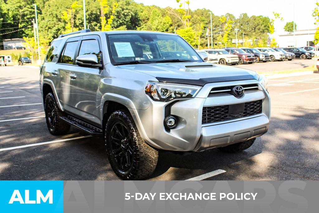 Used 2023 Toyota 4Runner TRD Off-Road Premium w/ Moonroof Package AWD/4WD image 4