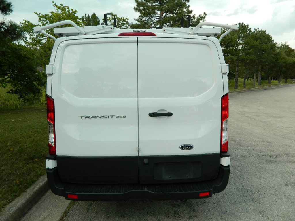 Used 2023 Ford Transit 250 Low Roof RWD image 8