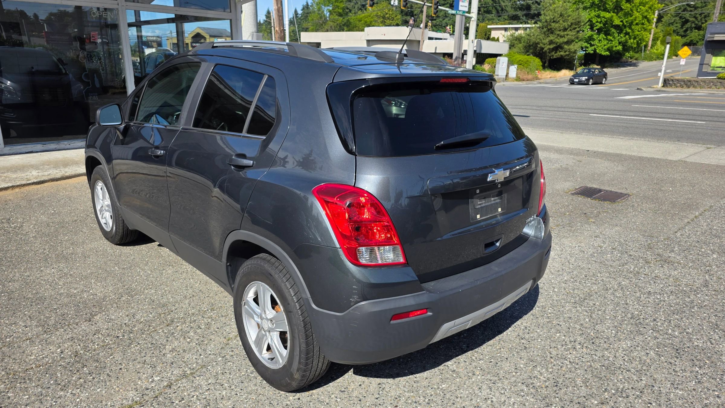 Used 2016 Chevrolet Trax LT image 7