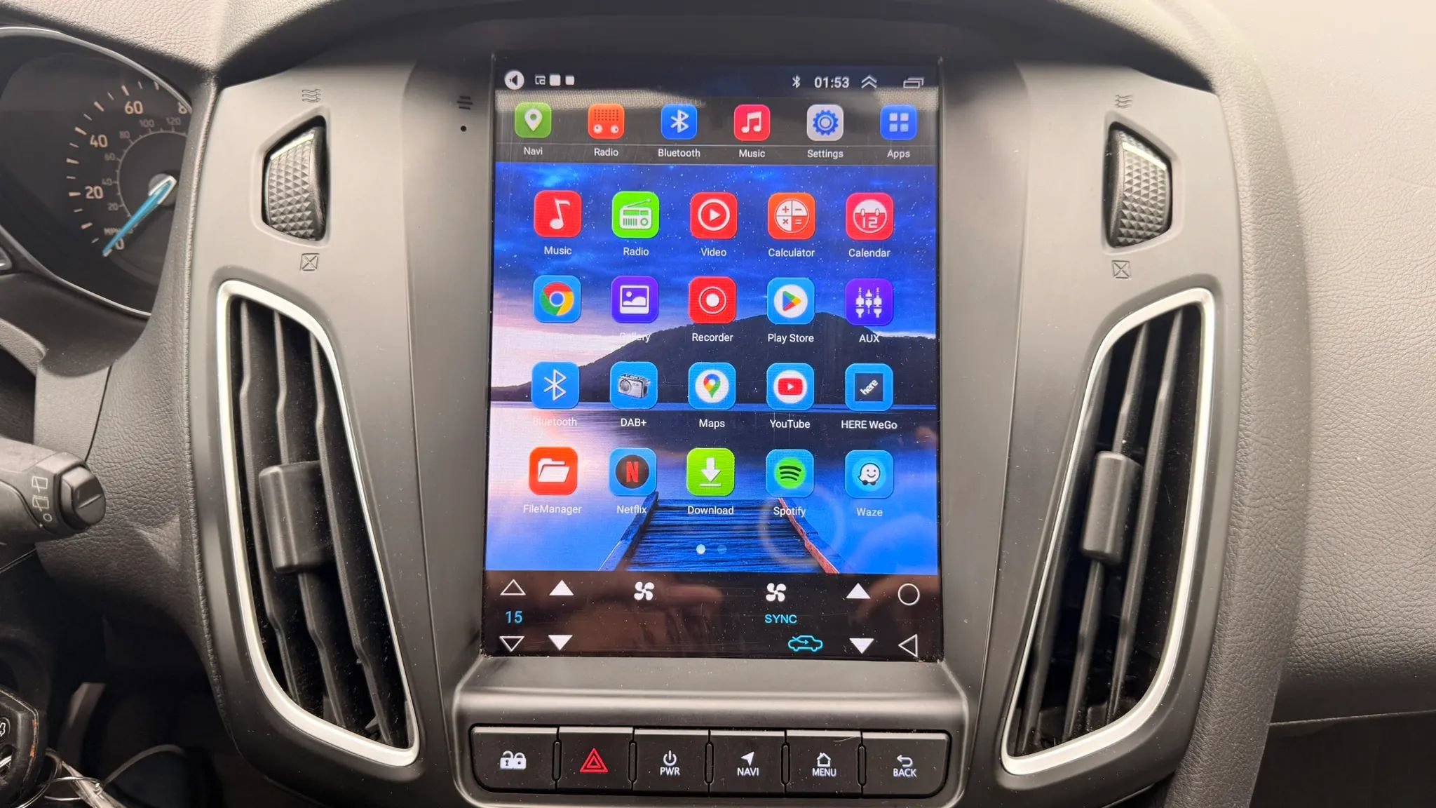 Used 2016 Ford Focus SE FWD image 23