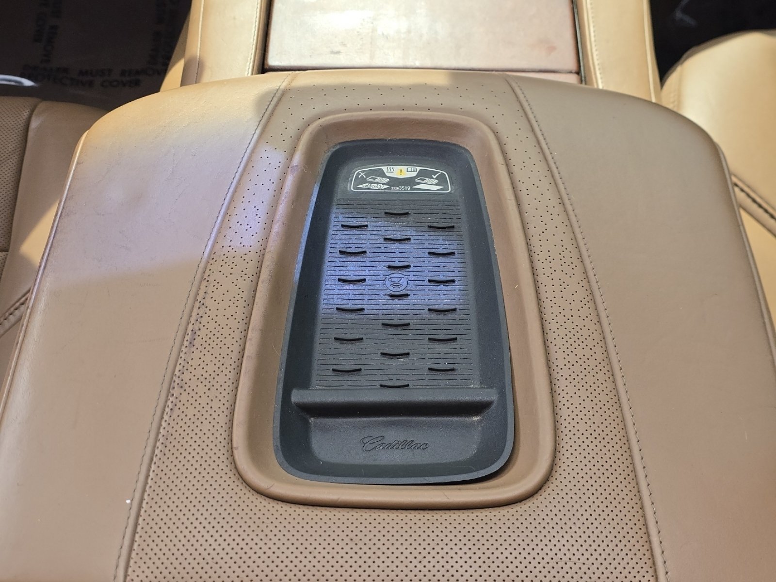 Used 2016 Cadillac Escalade Platinum AWD/4WD image 10