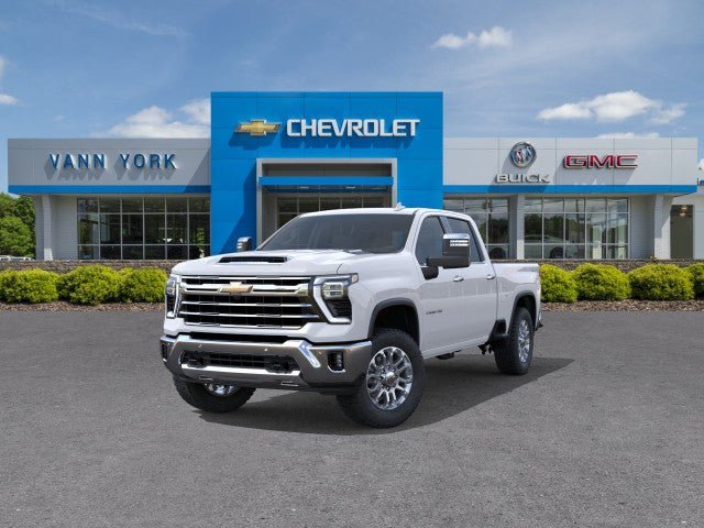 New 2026 Chevrolet Silverado 2500 LTZ w/ LTZ Premium Package AWD/4WD image 8