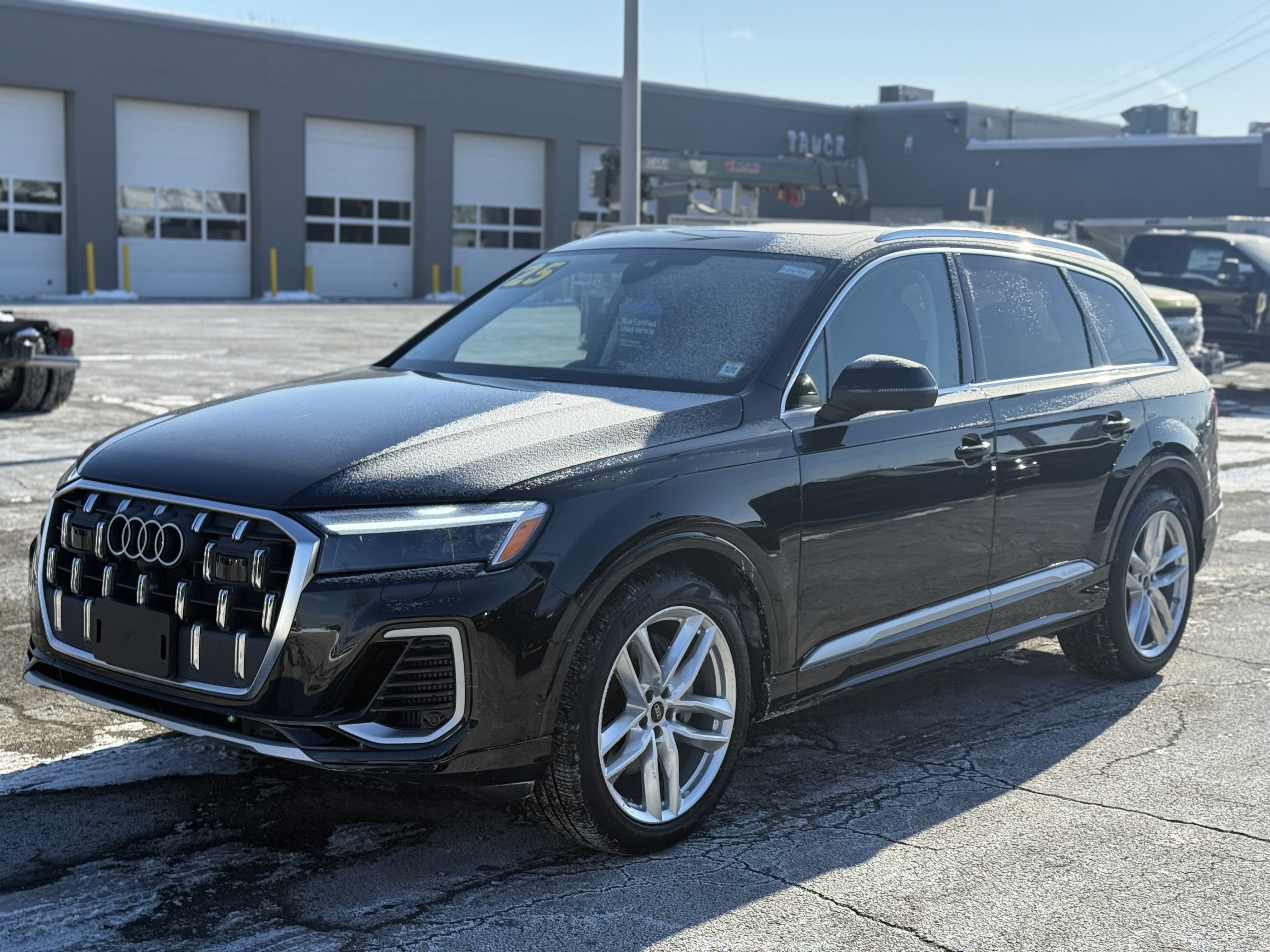 Used 2025 Audi Q7 3.0T Premium Plus image 5