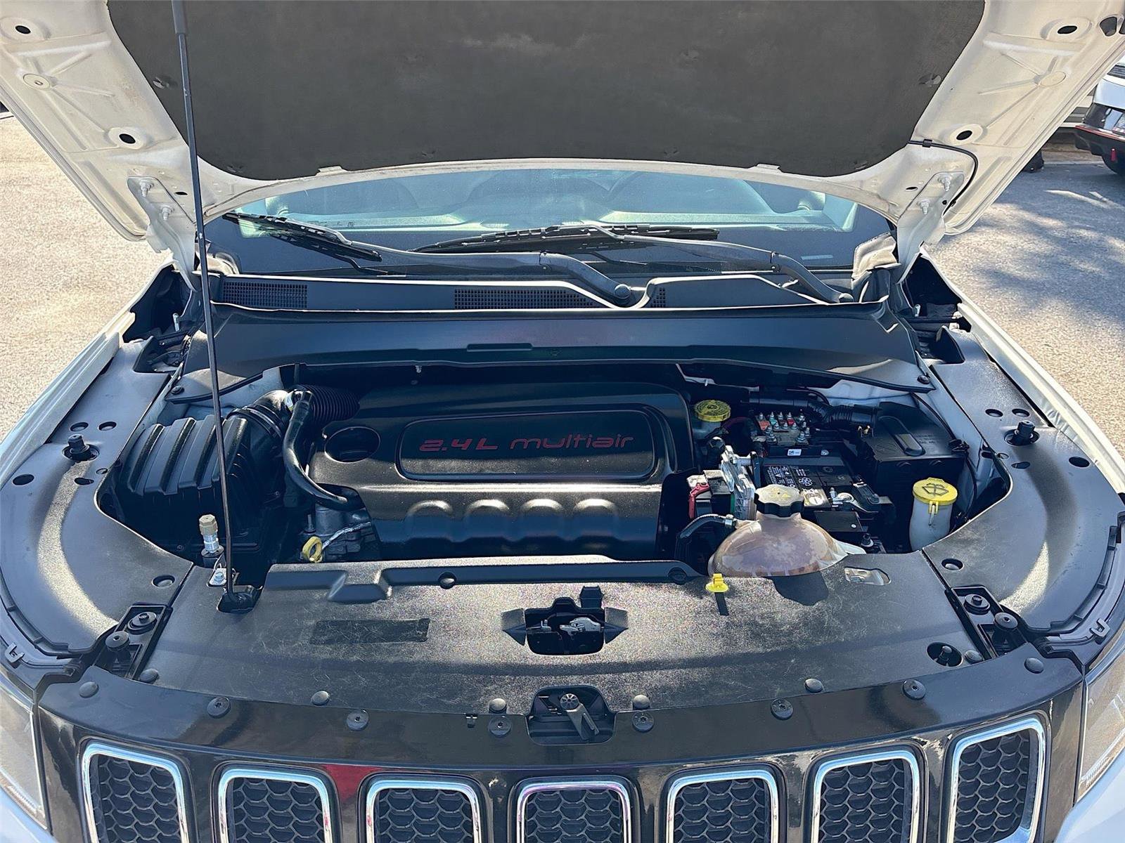 Used 2018 Jeep Compass Limited w/ Safe & Security Group image 30