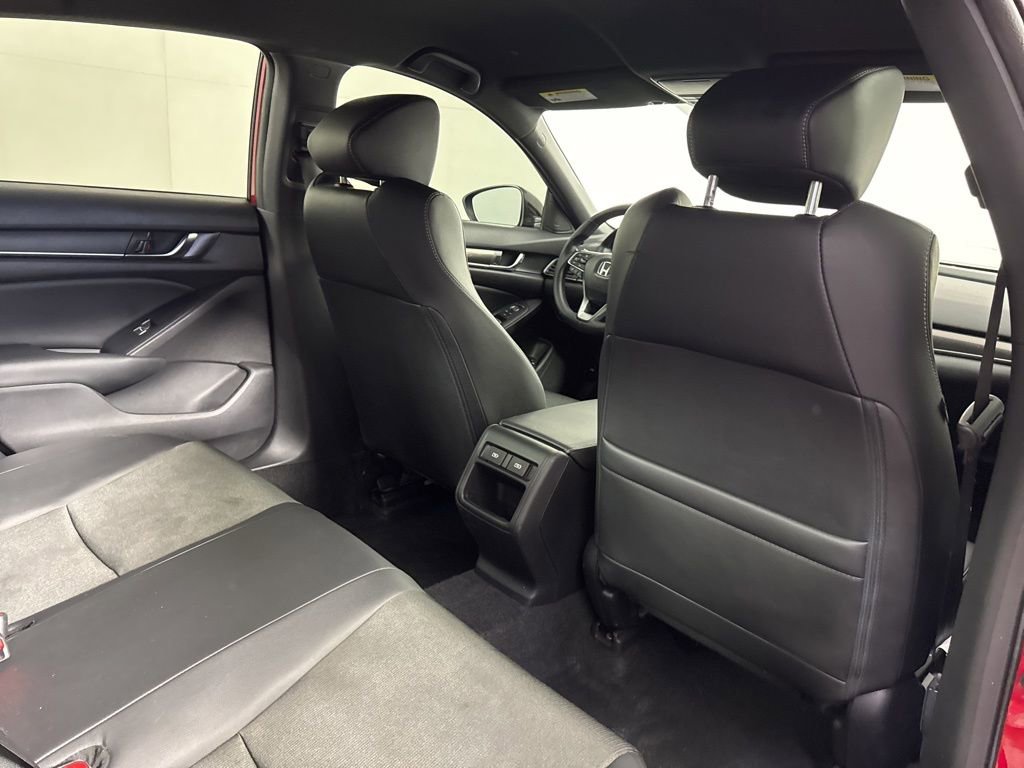 Used 2021 Honda Accord Sport image 18