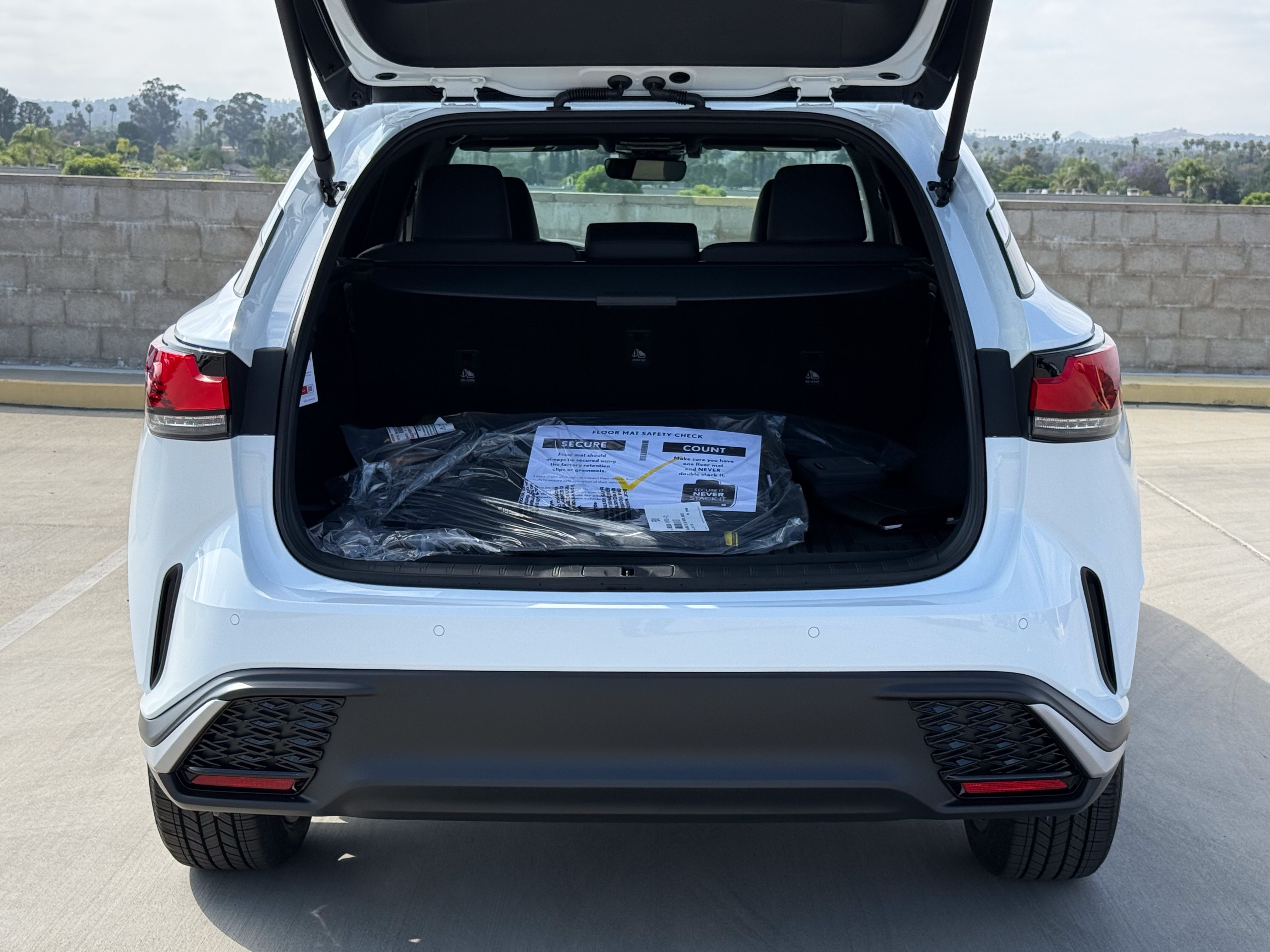 New 2026 Lexus RX 350 F Sport FWD image 13