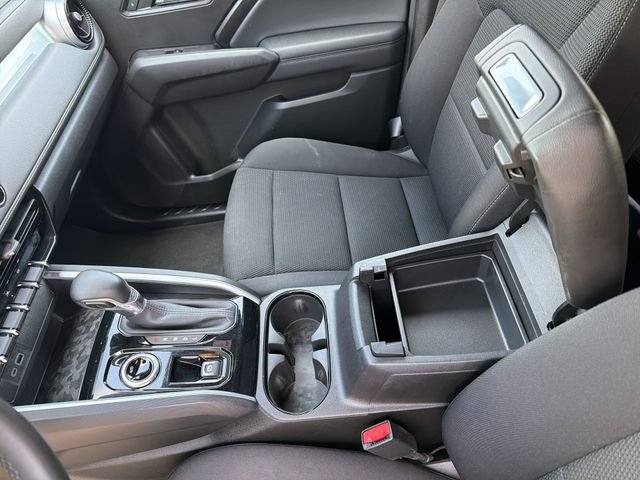Used 2023 Chevrolet Colorado LT w/ LT Convenience Package AWD/4WD image 23