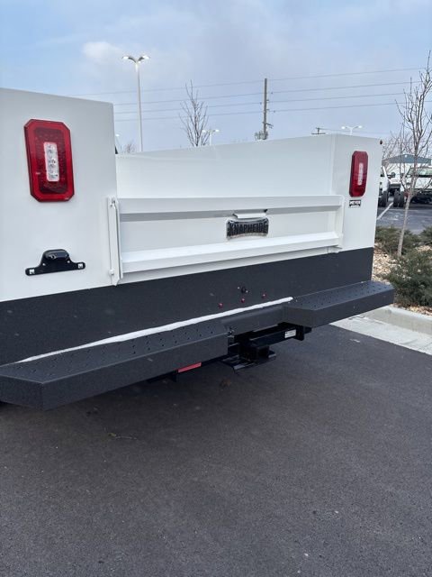 New 2026 Ford F450 XL w/ XL Chrome Package image 9