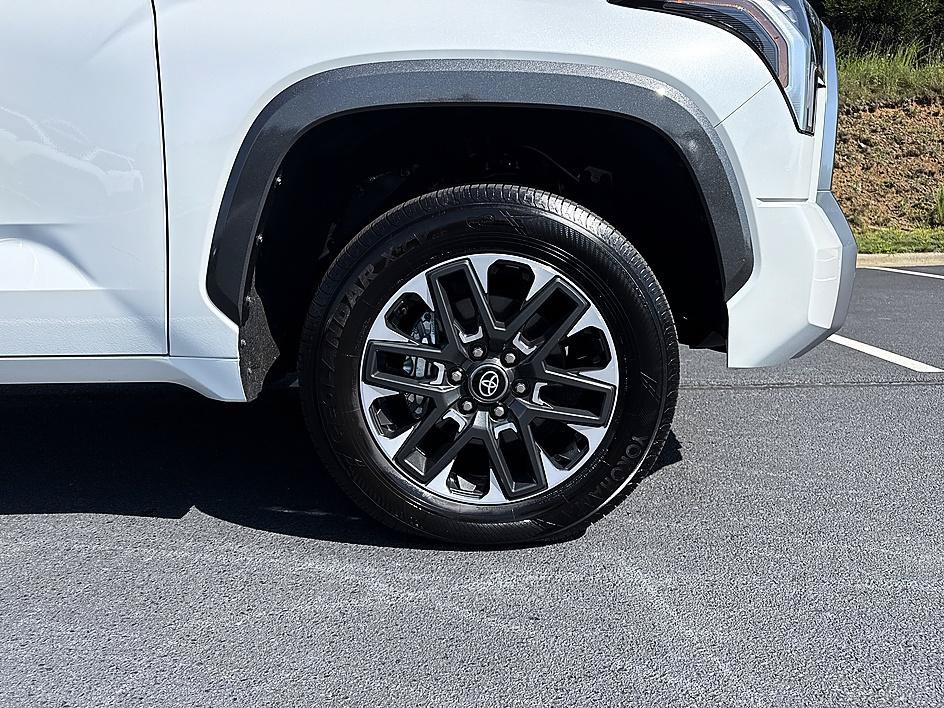 Certified 2026 Toyota Tundra Limited AWD/4WD image 8
