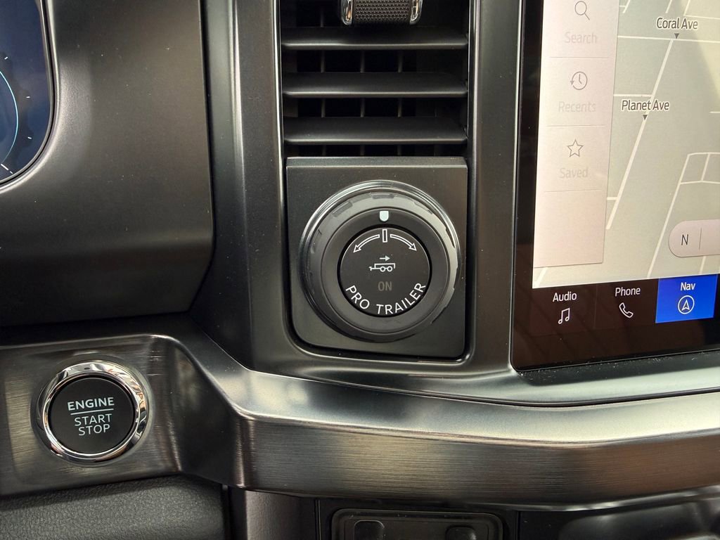 New 2026 Ford F250 Lariat w/ Black Appearance Package image 65