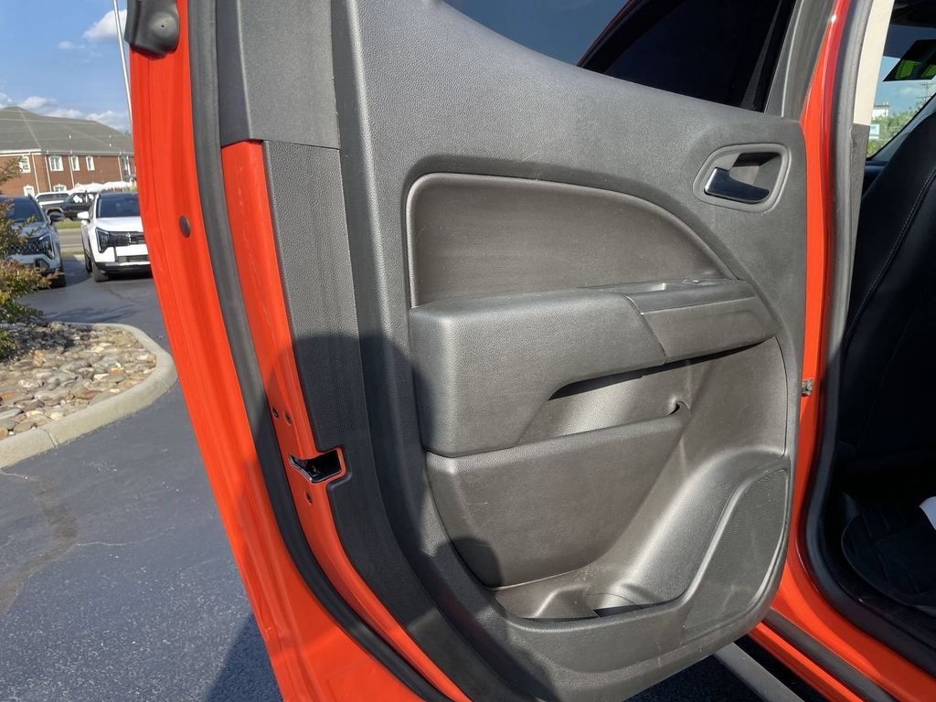 Used 2019 Chevrolet Colorado ZR2 AWD/4WD image 19