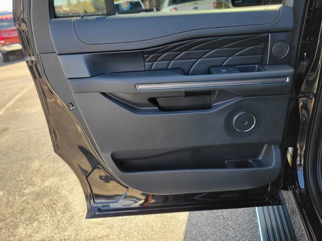 Used 2024 Ford Expedition Max Platinum image 14
