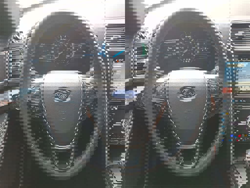 Used 2018 Ford Explorer Limited w/ Equipment Group 301A image 22