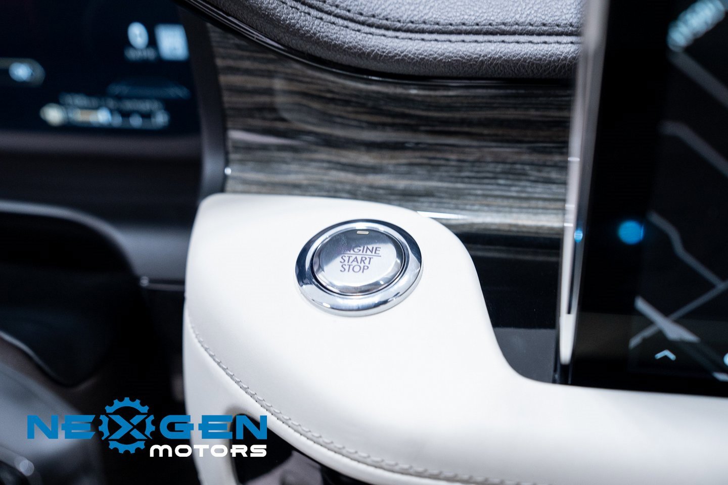 Used 2022 Lincoln Aviator Black Label w/ Dynamic Handling Package image 15