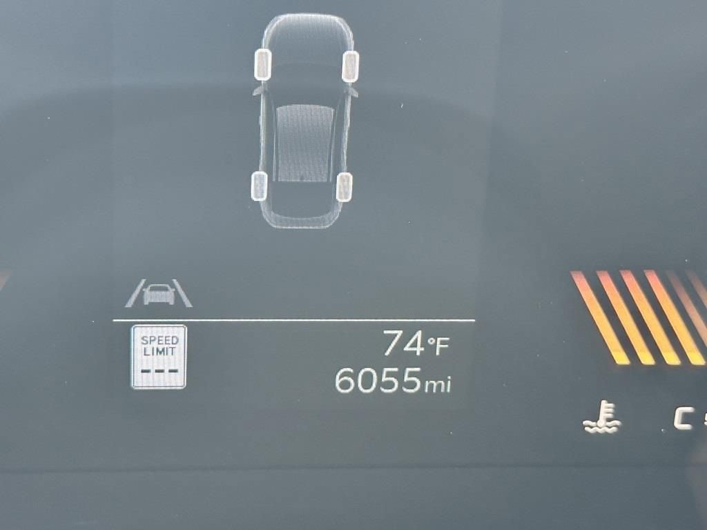 Used 2025 Kia K4 LXS image 18