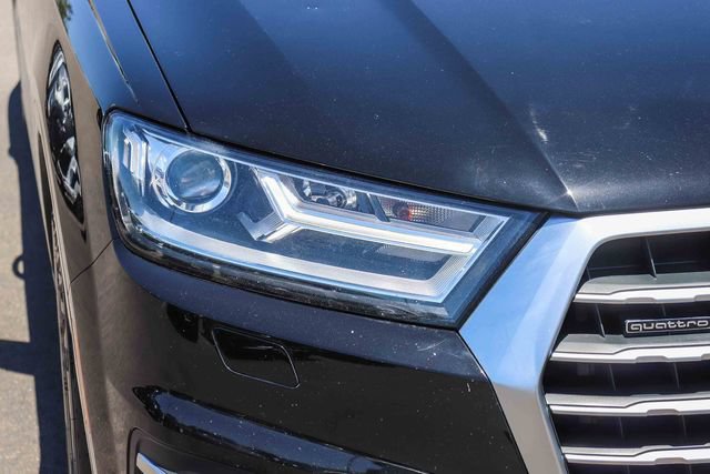 Used 2019 Audi Q7 3.0T Premium w/ Convenience Package AWD/4WD image 11