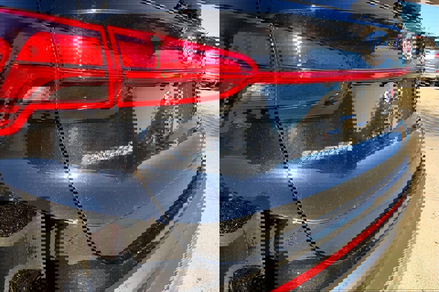 Used 2021 Hyundai Santa Fe SEL w/ Cargo Package image 32