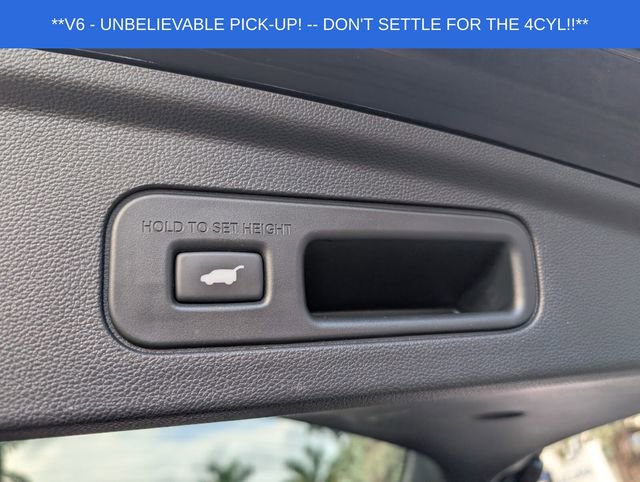 Used 2024 Acura MDX SH-AWD w/ Technology Package image 16