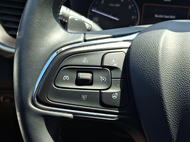 Used 2023 Buick Envision Essence AWD/4WD image 20
