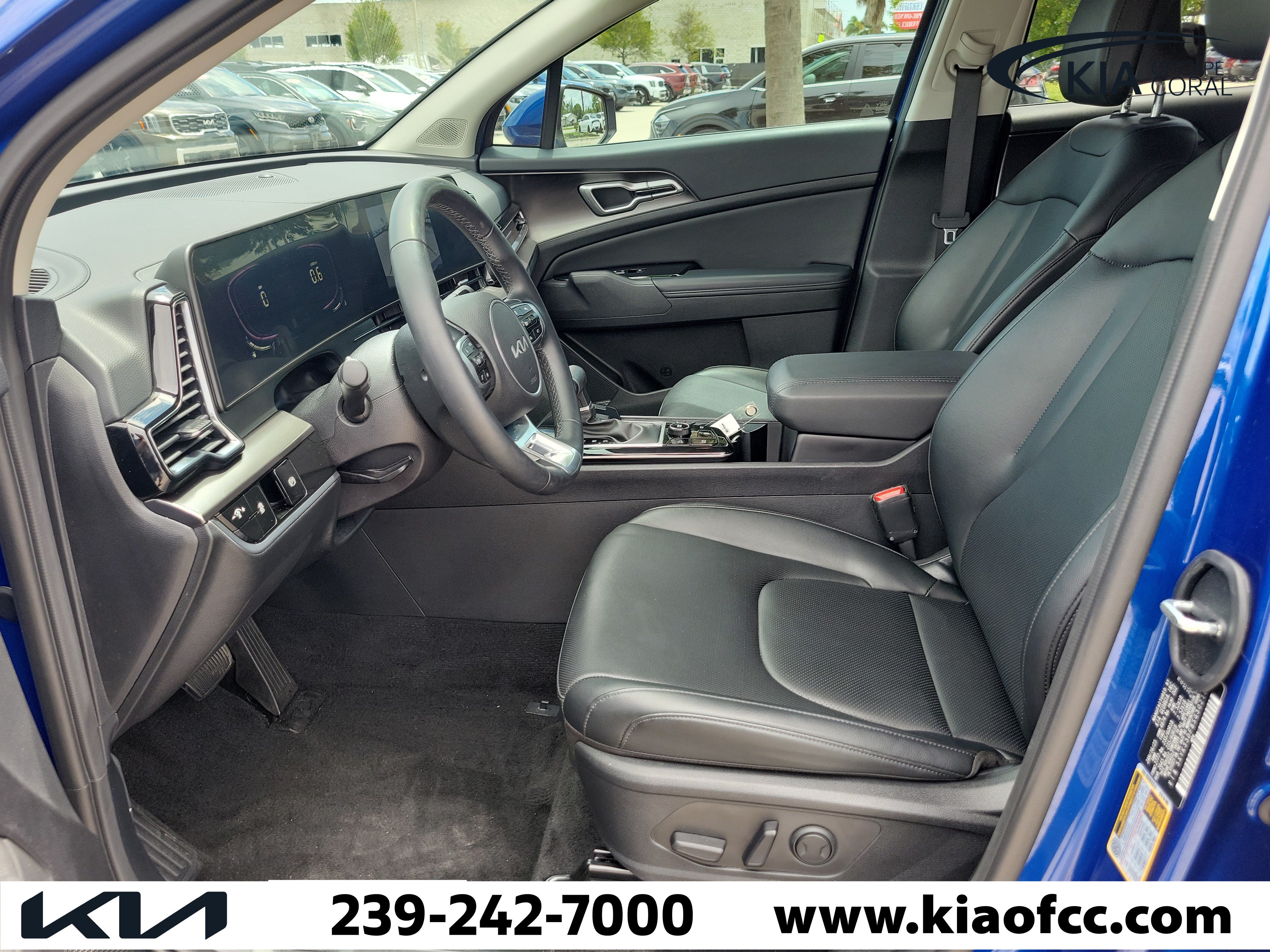 Certified 2025 Kia Sportage EX FWD image 19