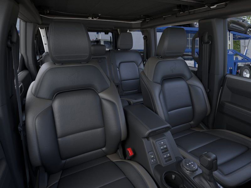 New 2025 Ford Bronco Outer Banks image 17