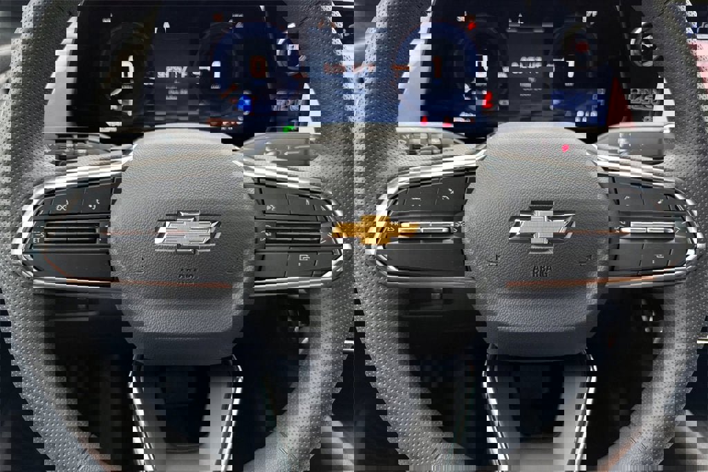 New 2026 Chevrolet Equinox EV LT w/ LPO, Blackout Package image 23