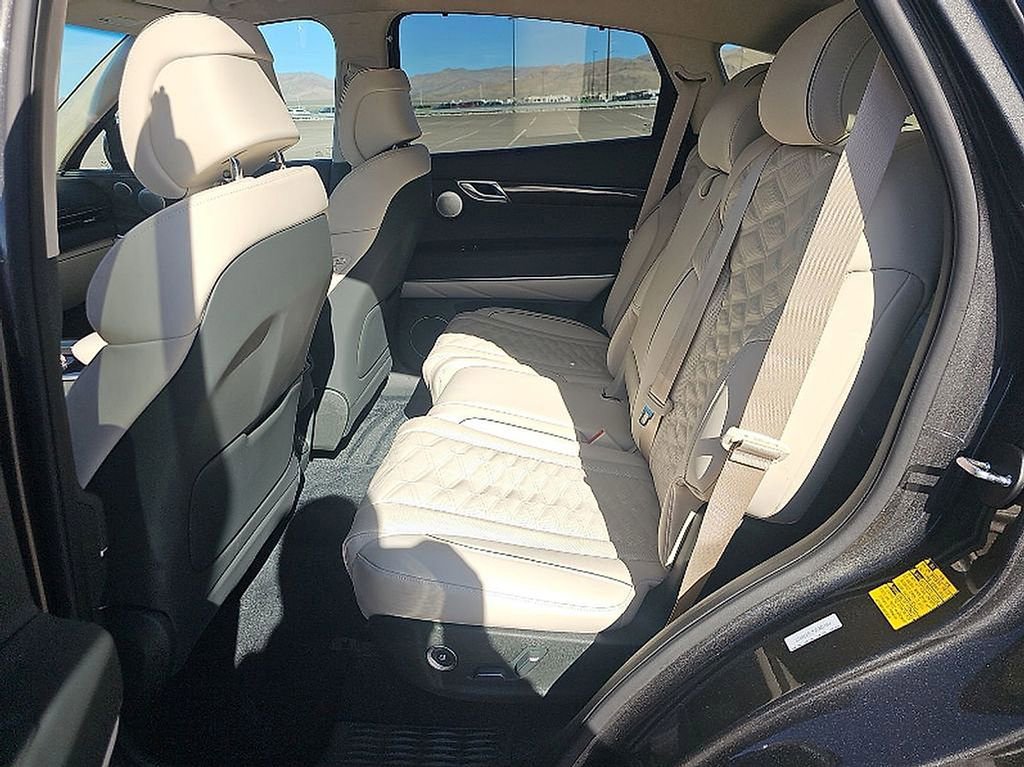 Used 2026 Genesis GV80 3.5T e-SC image 11