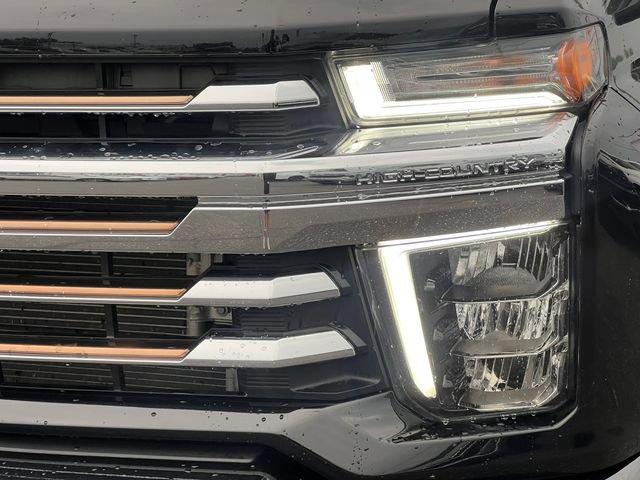 Used 2022 Chevrolet Silverado 2500 High Country w/ Z71 Off-Road Package AWD/4WD image 45