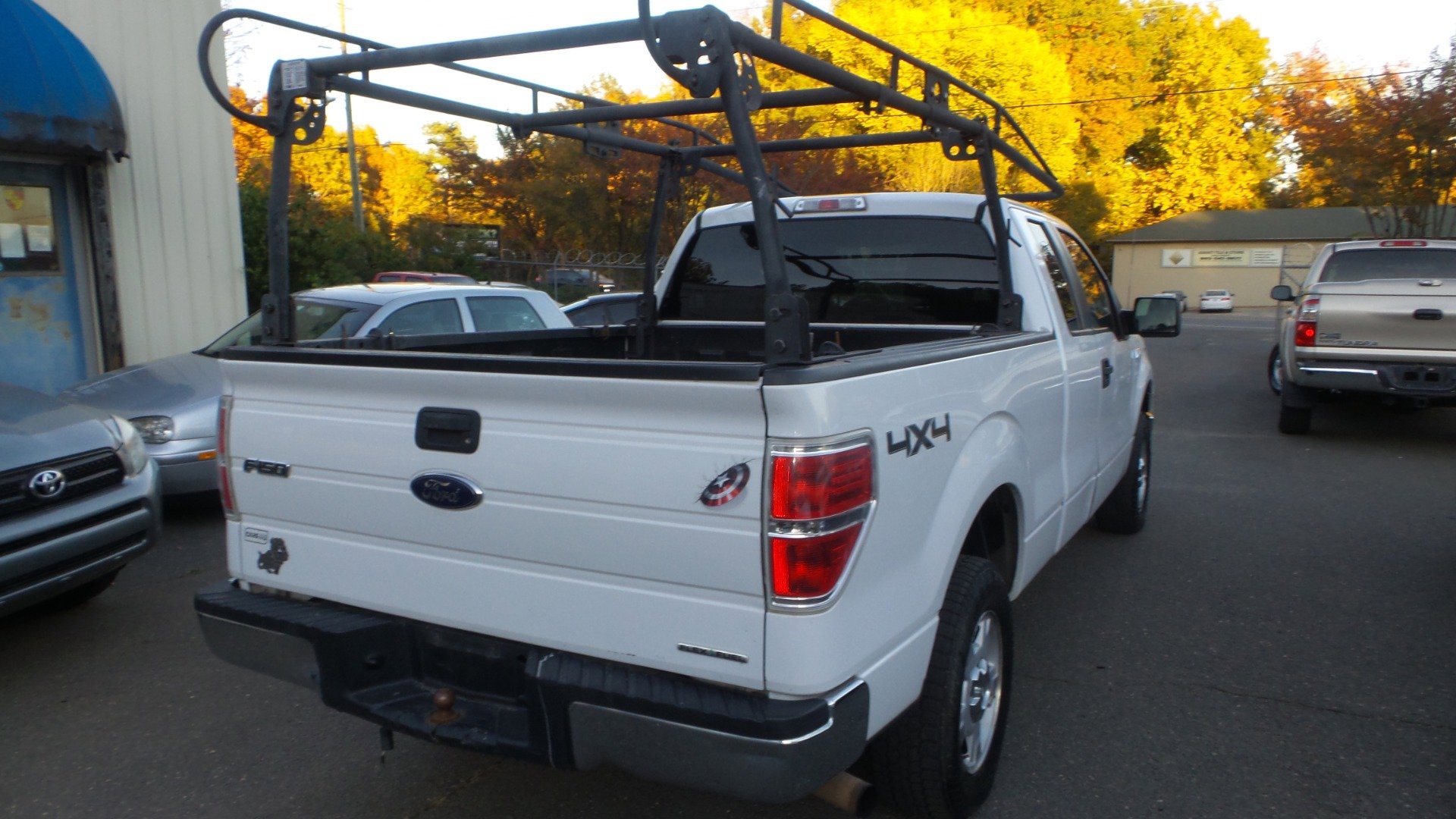 Used 2013 Ford F150 XLT image 2