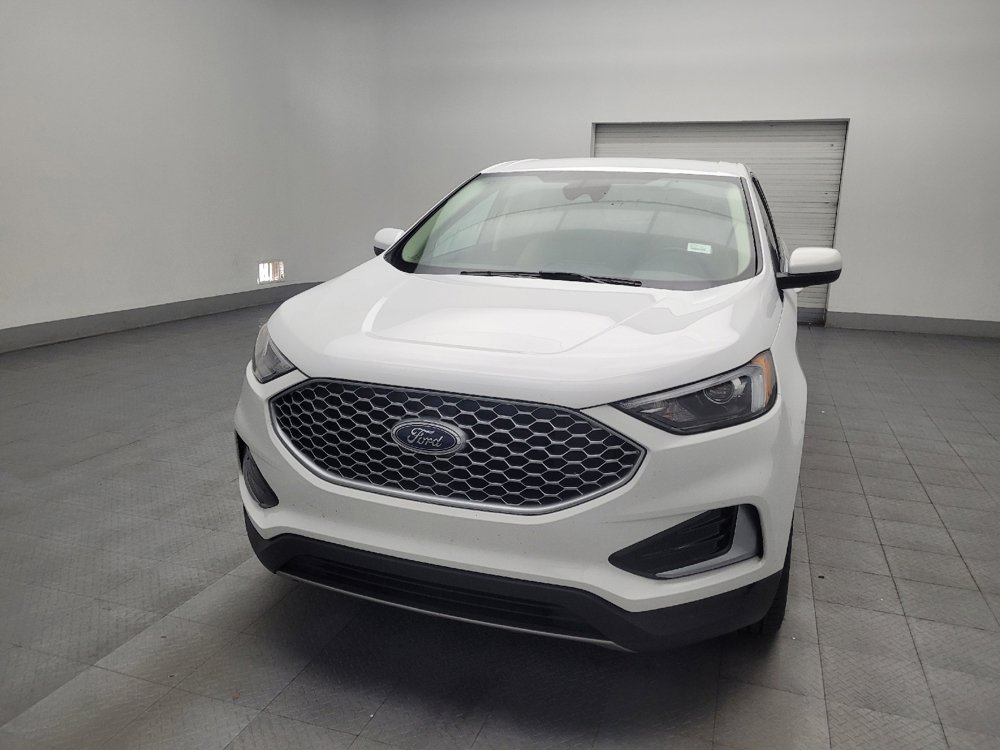 Used 2023 Ford Edge SEL image 15