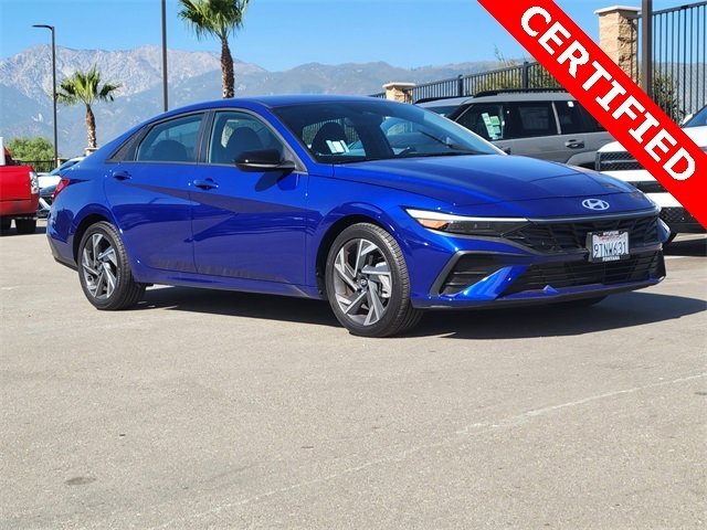 Certified 2025 Hyundai Elantra Sport image 28