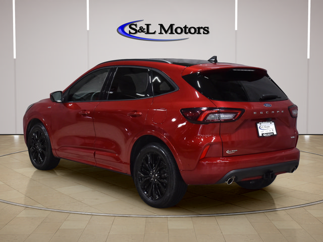 Used 2023 Ford Escape ST-Line Elite w/ Premium Technology Package AWD/4WD image 8