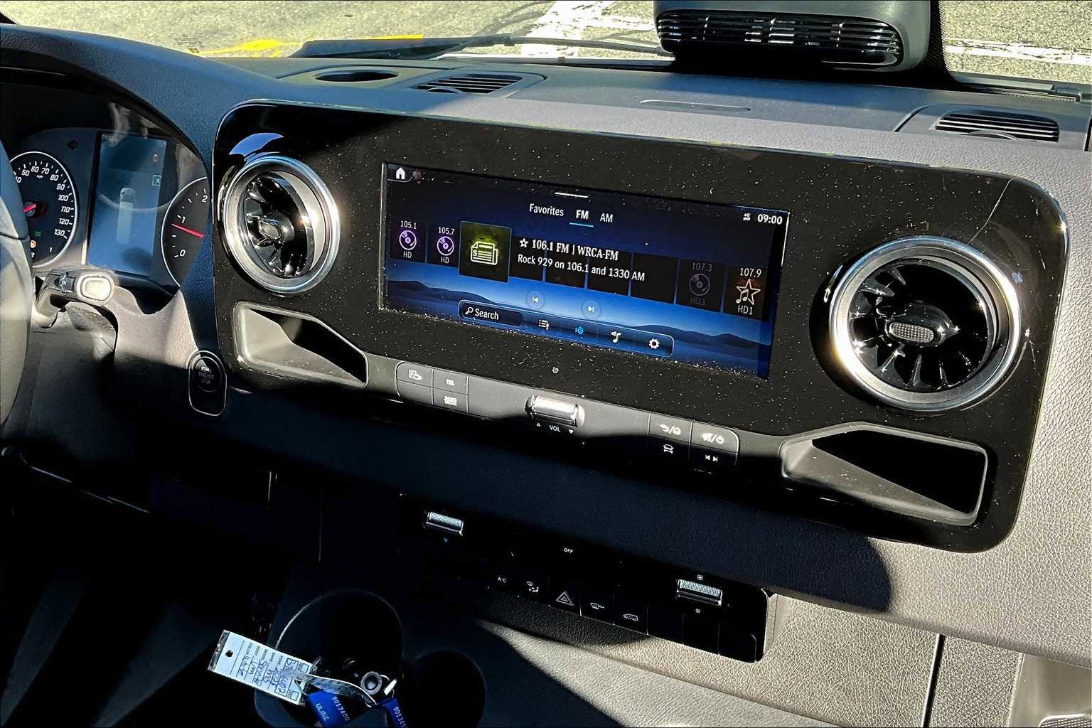 New 2025 Mercedes-Benz Sprinter 2500 image 8