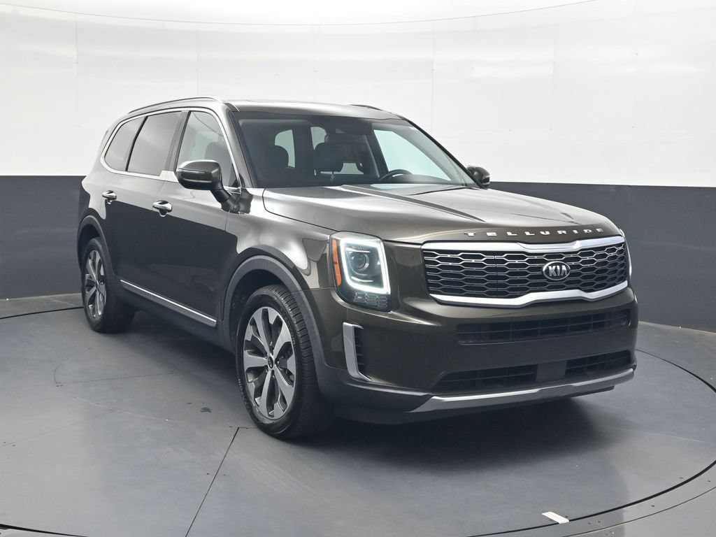 Used 2021 Kia Telluride S AWD/4WD image 2