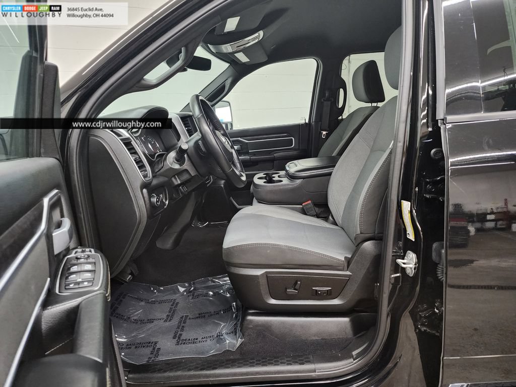 Used 2024 RAM 2500 Big Horn w/ Bed Utility Group AWD/4WD image 12