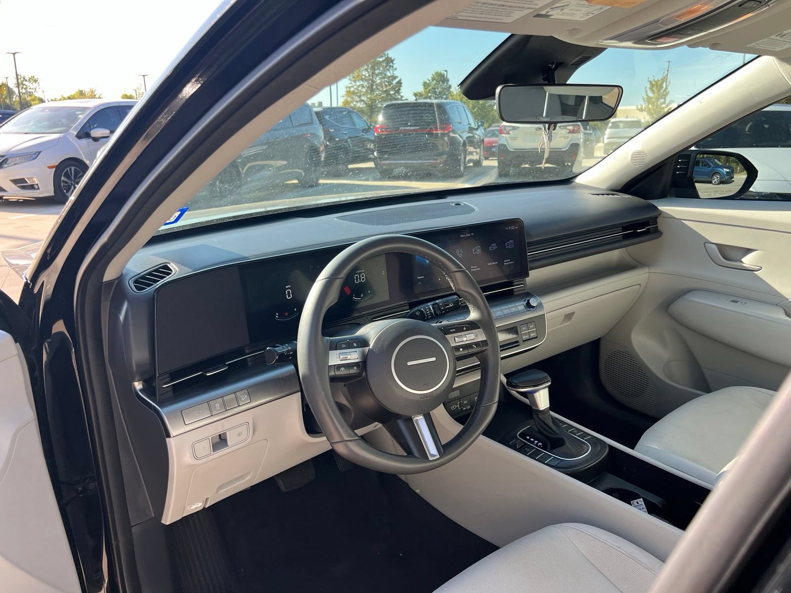 Certified 2024 Hyundai Kona SEL AWD/4WD image 20