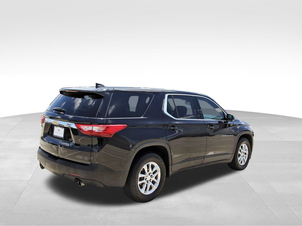 Used 2019 Chevrolet Traverse LS FWD image 4