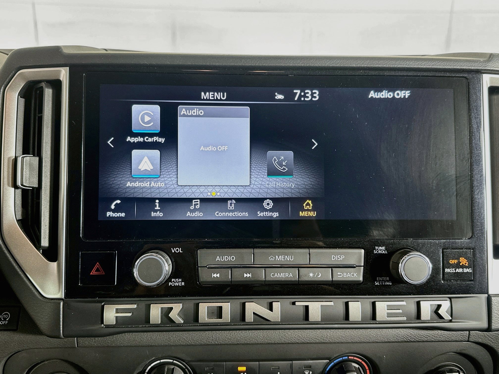 Used 2025 Nissan Frontier SV RWD image 21