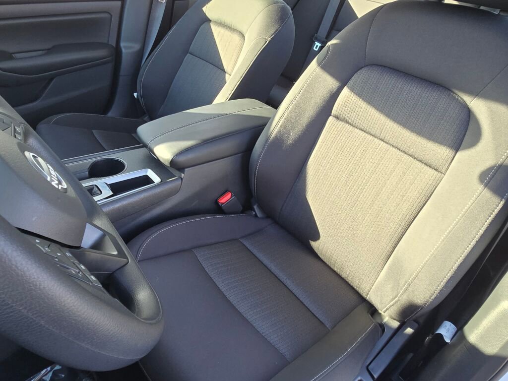 Used 2025 Nissan Altima 2.5 S image 15